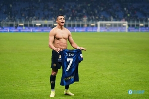 Truyền thông Italy: Inter quyết tiếp tục tin tưởng Sanchez, Icardi không thể trở lại