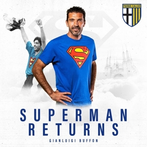 Buffon: Người hâm mộ Parma tặng tôi bộ đồ Siêu nhân 26 năm trước, tôi đã giữ nó sau khi cản phá được quả đá phạt đền của Ronaldo.