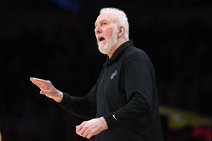 LeBron James: Popovich không chỉ là một trong những huấn luyện viên giỏi nhất lịch sử mà còn là một trong những người giỏi nhất