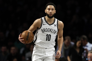 Quan chức của Nets: Ben Simmons sẽ bỏ lỡ trận đấu với Grizzlies do bị chèn ép dây thần kinh ở lưng dưới bên trái