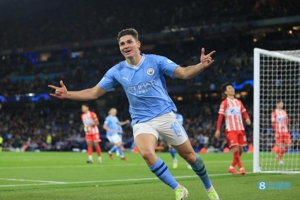 Truyền và sút trong 10 phút đầu tiên, quan chức Manchester City: Alvarez được bầu là cầu thủ xuất sắc nhất đội