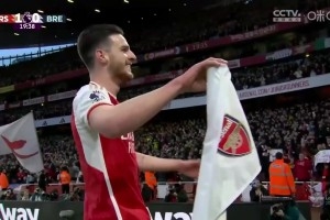 Premier League-Arsenal 2-1 Brentford dẫn trước 1 điểm, Ramsdale tặng quà cho Havertz bàn thắng quyết định