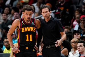 Snyder: Trae Young đang được kiểm tra chấn động