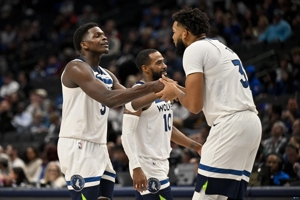 Marks: Timberwolves đang tích cực thảo luận về việc mua bán, và dòng giàu có thứ hai sẽ phải chịu nhiều hạn chế.