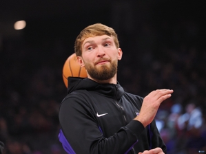 Đây không phải là All-Star sao? Sasha có 6 trận thắng và 0 trận thua trước Big Eyebrow, Jokic và Towns trong mùa giải này.