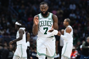 Jaylen Brown: Mùa giải này chúng tôi đang chơi bài bản hơn và cố gắng trở thành một đội thông minh hơn trong mọi trận đấu