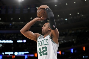 Tận dụng lợi thế của một đối thủ cũ! Em gái của Horford: Không có gì giống nhau cả. Tôi rất vui vì Celtics “vẫn” đánh bại 76ers.